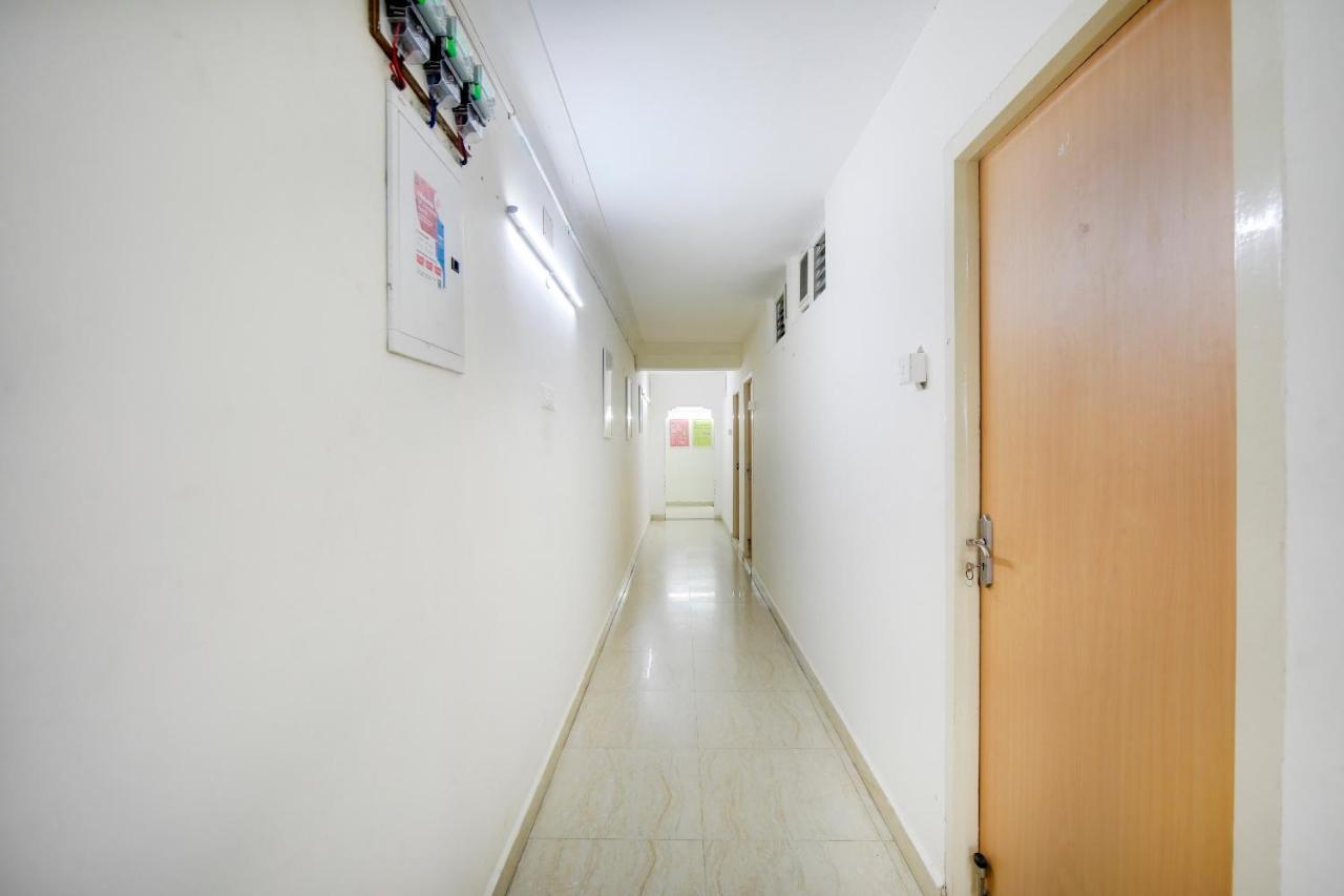 Hotel Yadvik Chennai Extérieur photo